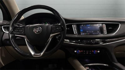 2022 Buick Enclave Essence AWD