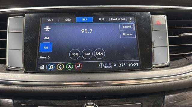 2022 Buick Enclave Essence AWD