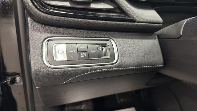 2025 Buick Enclave 4dr Sport Touring