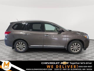2015 Nissan Pathfinder 4WD 4dr SL