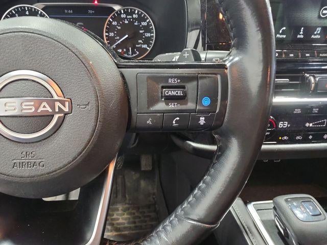 2022 Nissan Pathfinder SL 4WD