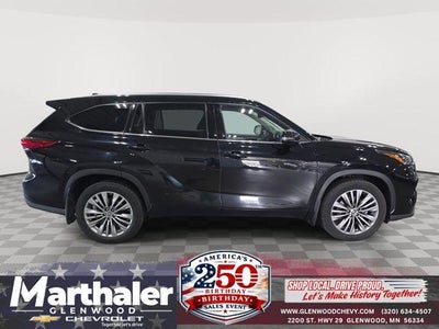 2020 Toyota Highlander Platinum AWD (Natl)