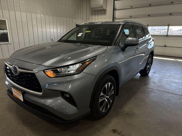 2020 Toyota Highlander Hybrid XLE AWD (Natl)
