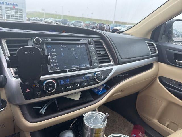 2017 Toyota Highlander XLE V6 AWD (Natl)