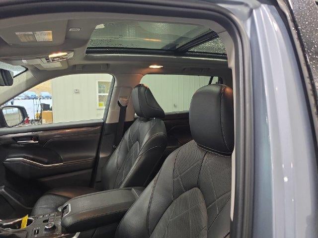 2023 Toyota Highlander L AWD (Natl)