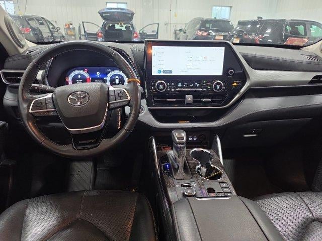 2023 Toyota Highlander L AWD (Natl)