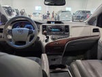 2014 Toyota Sienna 5dr 8-Pass Van V6 XLE FWD (Natl)