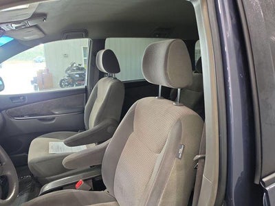 2007 Toyota Sienna 5dr 7-Passenger Van LE FWD (Natl)