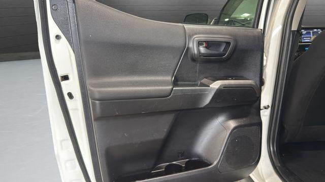 2021 Toyota Tacoma 4WD 4WD SR Double Cab 5' Bed V6 AT (GS)