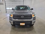 2015 Toyota Tundra 4WD Truck 4WD CrewMax Short Bed 5.7L FFV SR5 (SE)