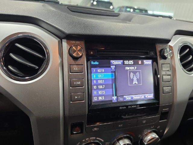 2015 Toyota Tundra 4WD Truck 4WD CrewMax Short Bed 5.7L FFV SR5 (SE)