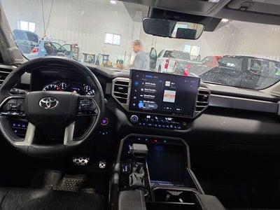 2023 Toyota Tundra 4WD 4WD Limited CrewMax 5.5' Bed (Natl)