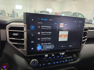 2023 Toyota Tundra 4WD 4WD Limited CrewMax 5.5' Bed (Natl)