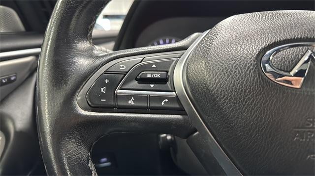 2018 INFINITI Q60 3.0t LUXE AWD