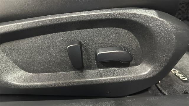 2018 INFINITI Q60 3.0t LUXE AWD