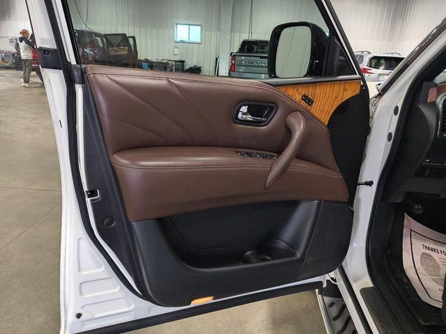2015 INFINITI QX80 Base
