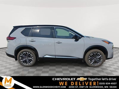 2024 Nissan Rogue AWD Platinum