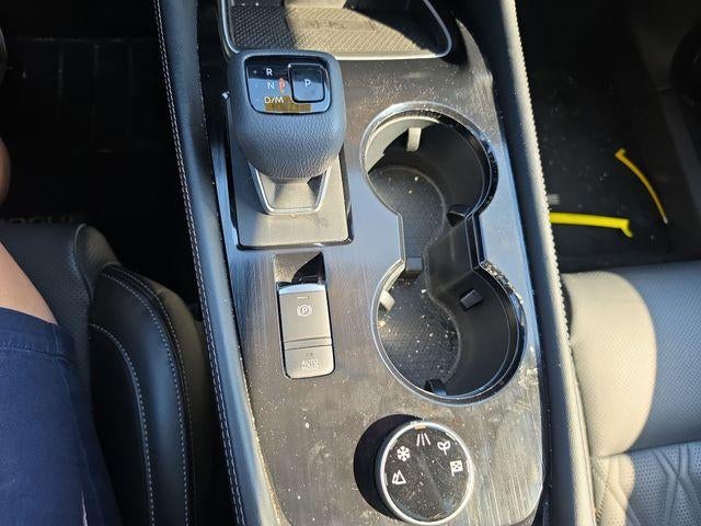 2024 Nissan Rogue AWD Platinum