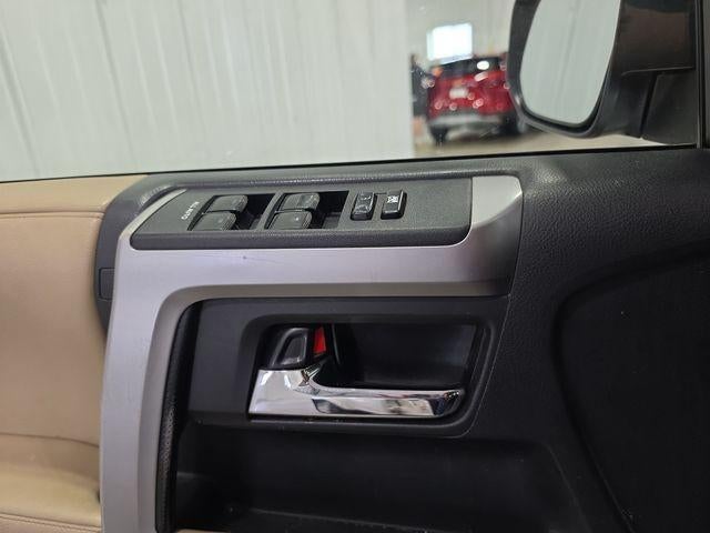 2018 Toyota 4Runner SR5 4WD (GS)