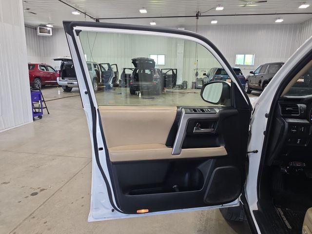 2018 Toyota 4Runner SR5 4WD (GS)