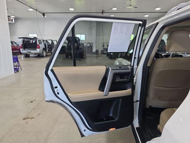 2018 Toyota 4Runner SR5 4WD (GS)