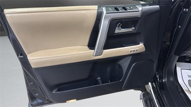 2014 Toyota 4Runner 4WD 4dr V6 Limited (GS)