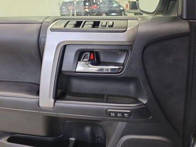 2022 Toyota 4Runner Limited 4WD (Natl)