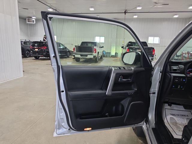 2022 Toyota 4Runner Limited 4WD (Natl)