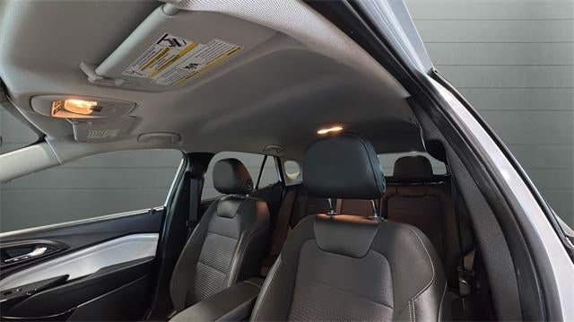 2025 Chevrolet Trax FWD 4dr LT