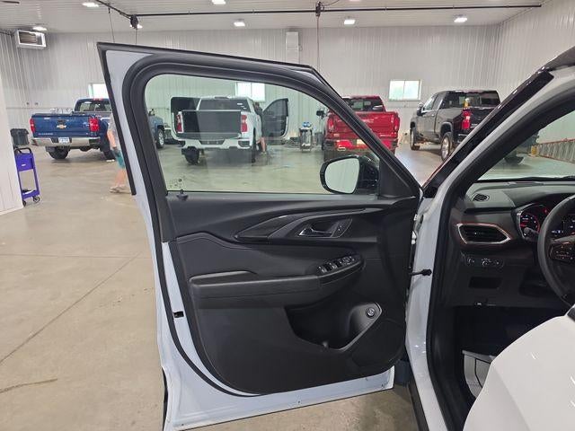 2023 Chevrolet Trailblazer Base