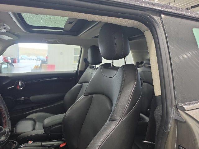 2021 MINI Hardtop 2 Door Base